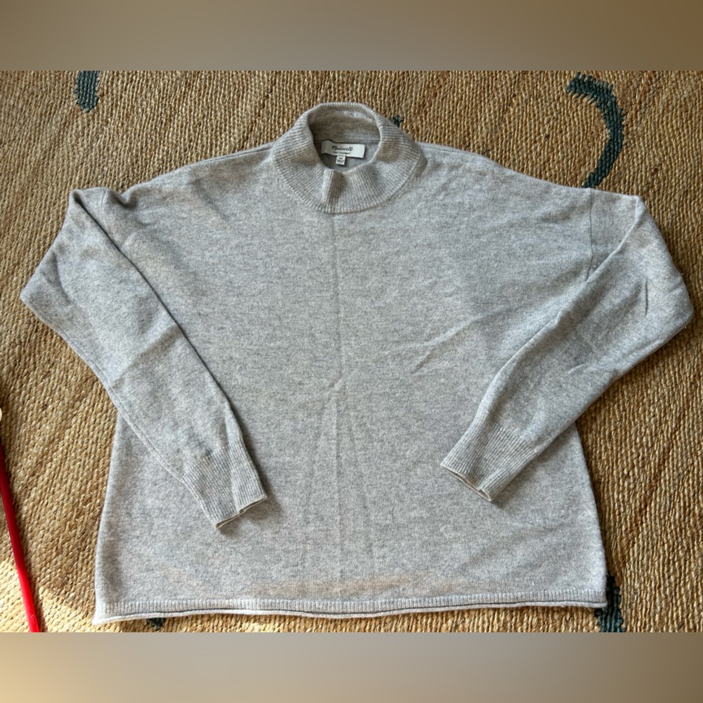 madewell cashmere dove grey sweater, xs